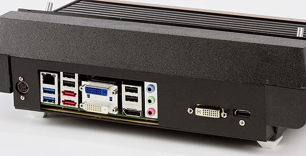 Atari_2600_3.jpg
