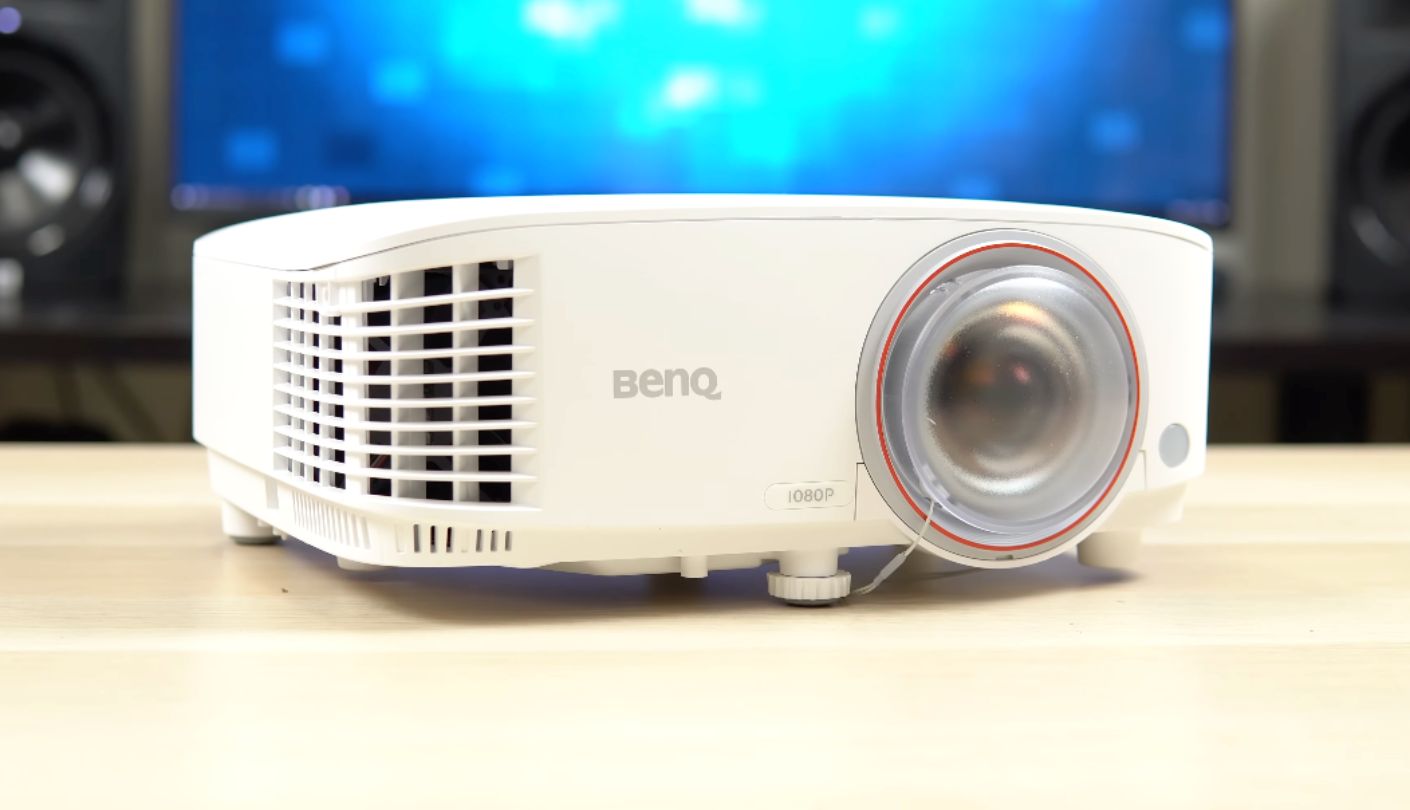 BenQ TH671ST projector for Nintendo Switch