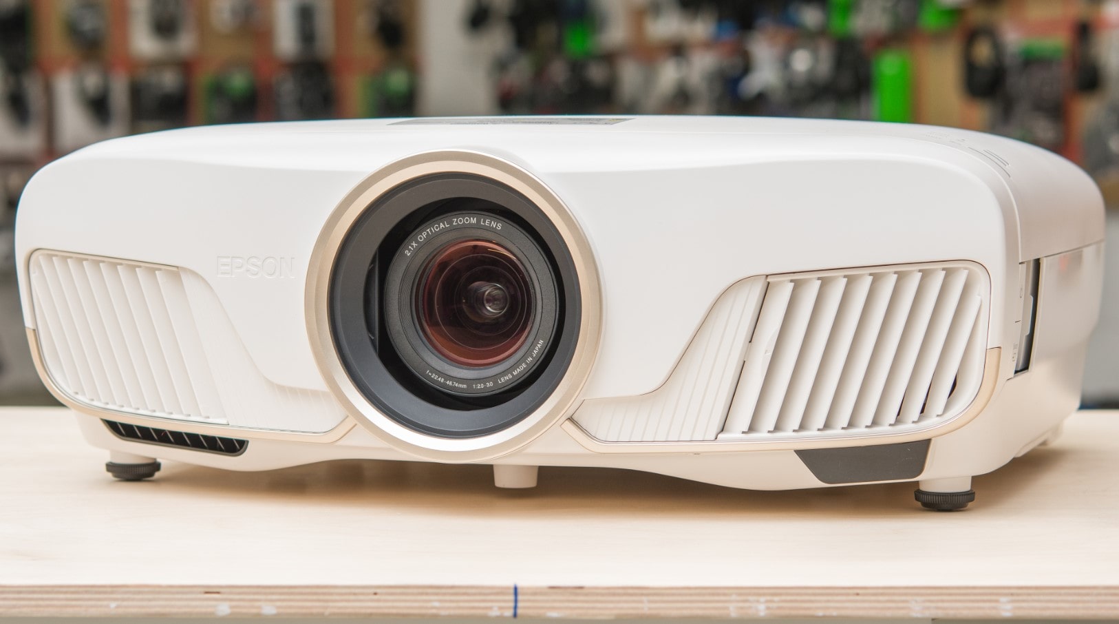 Epson Home Cinema 5050UB vidéoprojecteur 4k moins de 3000 euros