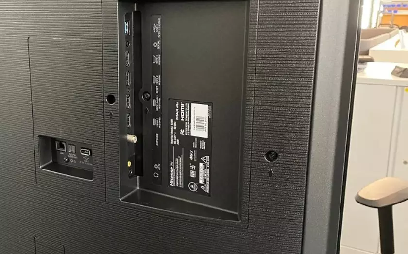 Télévision Mini-LED Hisense U8N pour les films