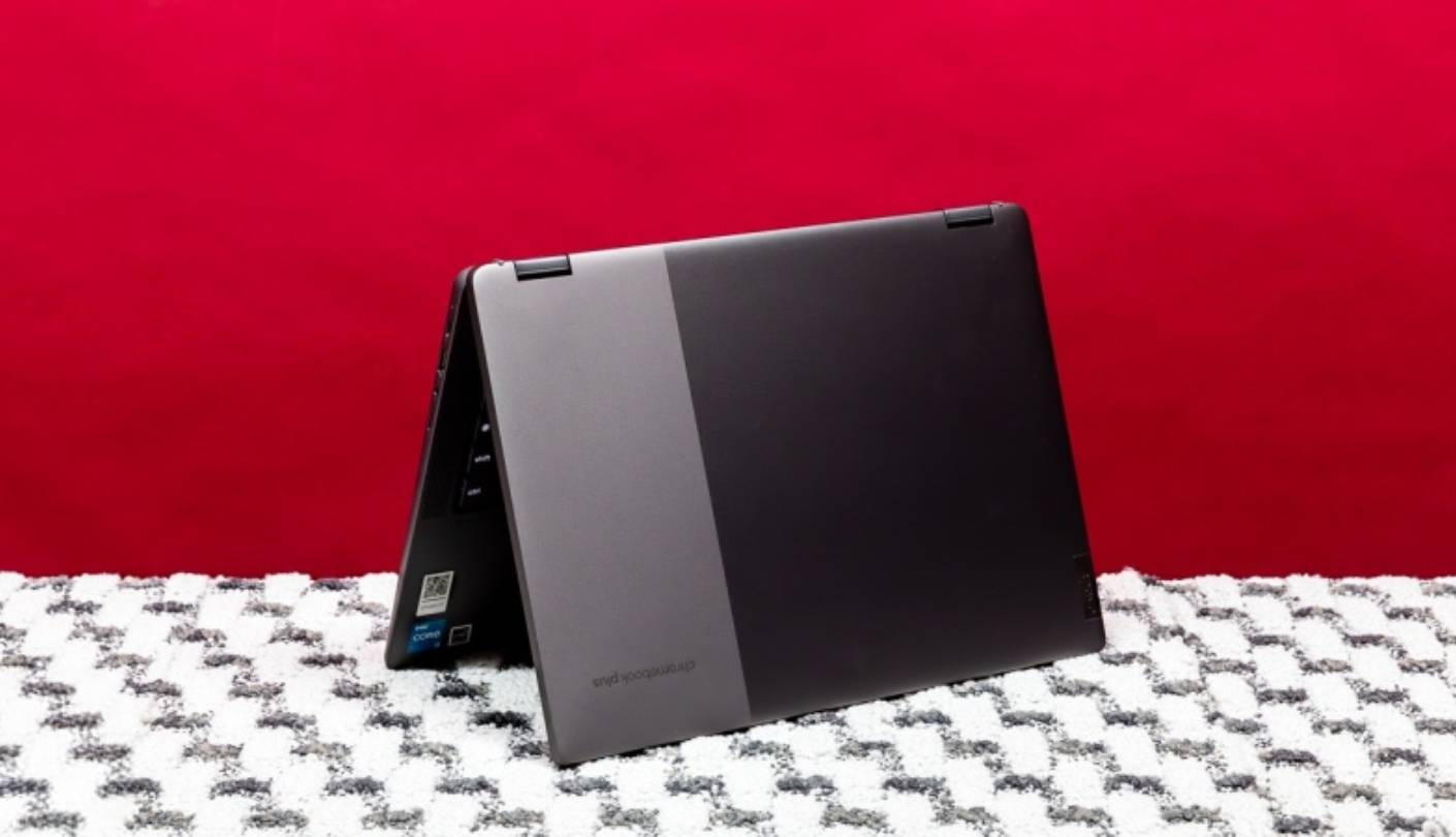 Lenovo IdeaPad Flex 5i Chromebook for everyday use