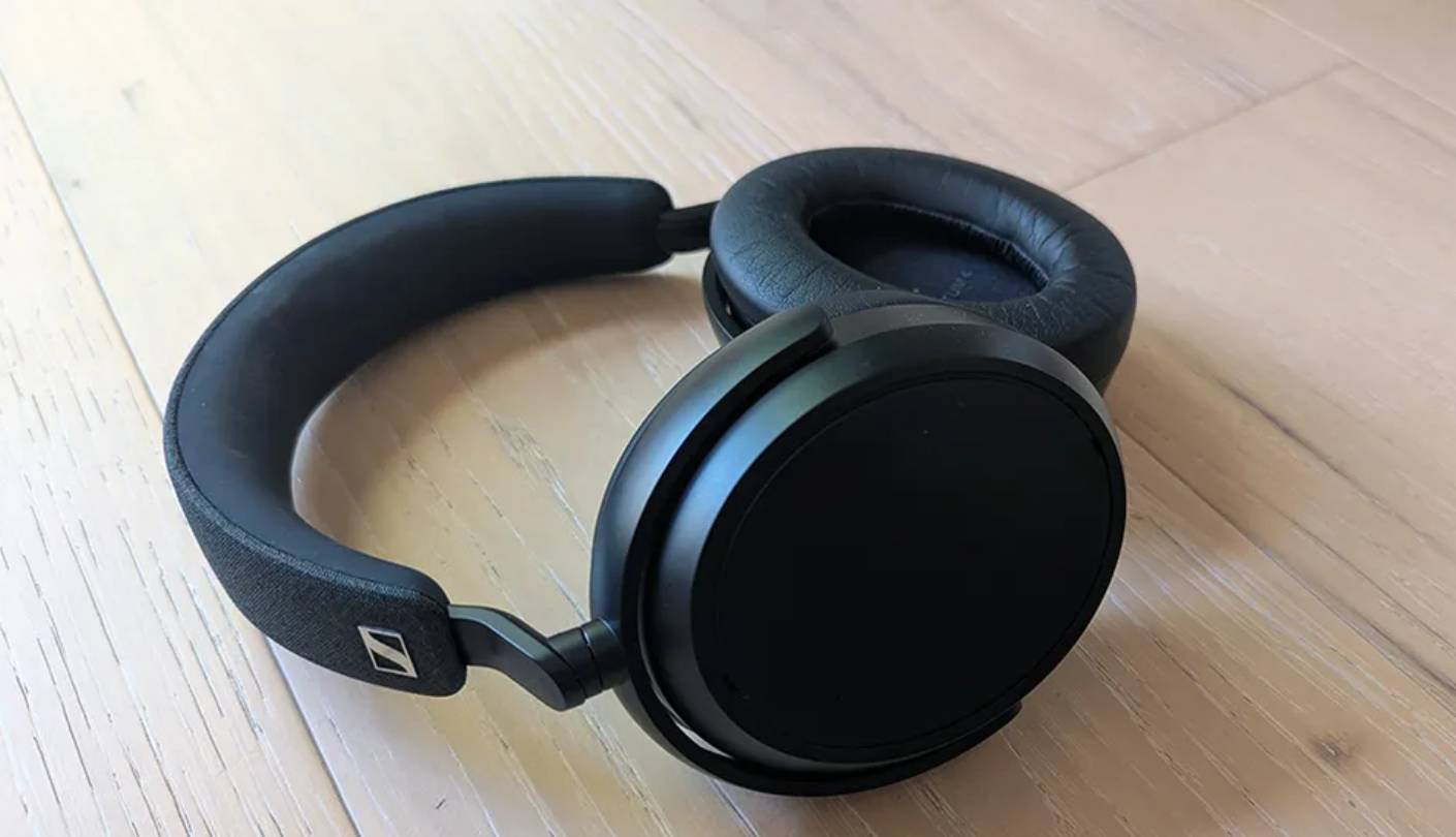 Sennheiser Momentum 4 Wireless headphones for music lovers