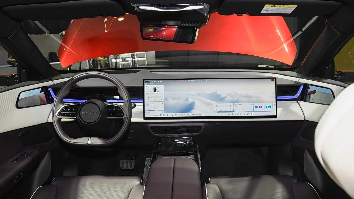 Інтер'єр Mazda CX-6e