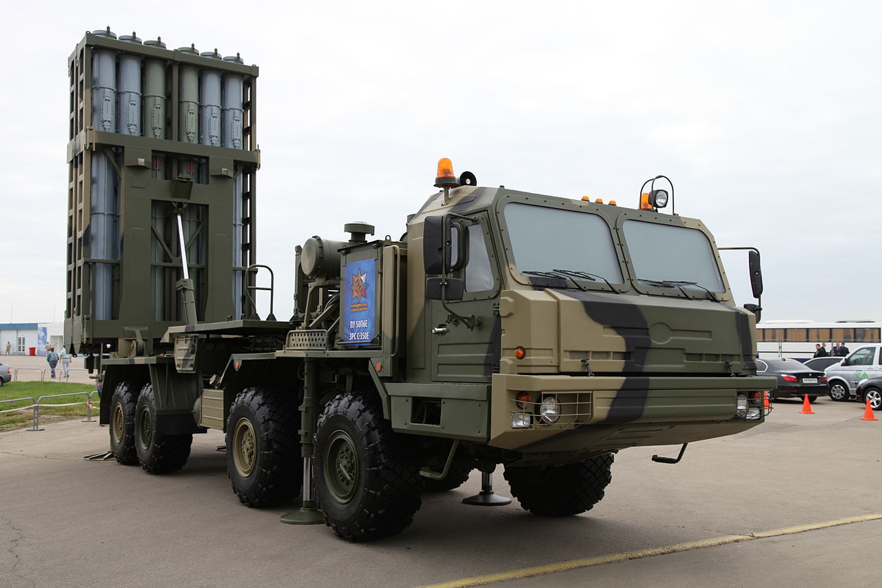 The latest S-350 "Vityaz" SAM system with a range of up to 60 km was spotted in Russia: it was adopted for service in 2020 as a replacement for the Buk-M1-2 and S-300PS