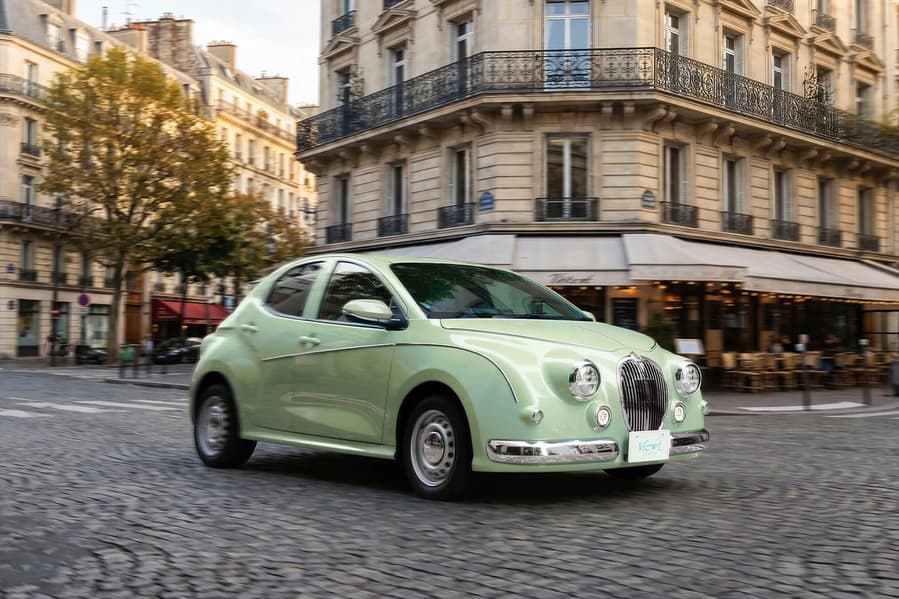 Интерьер Mitsuoka Viewt Story