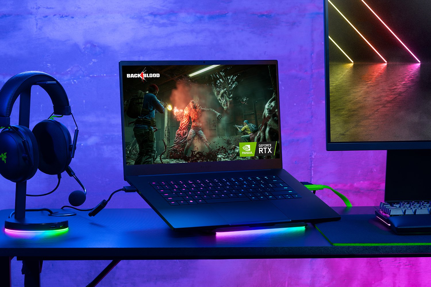 Razer Blade 15 з Intel Raptor Lake і GeForce RTX 40 надійшов у продаж за ціною від $2500