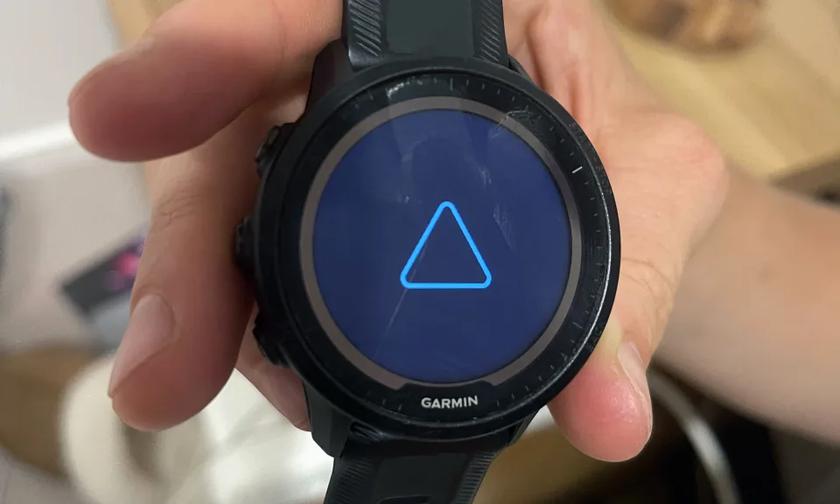 Garmin élimine le "triangle bleu" : Les propriétaires de montres peuvent enfin pousser un soupir de soulagement