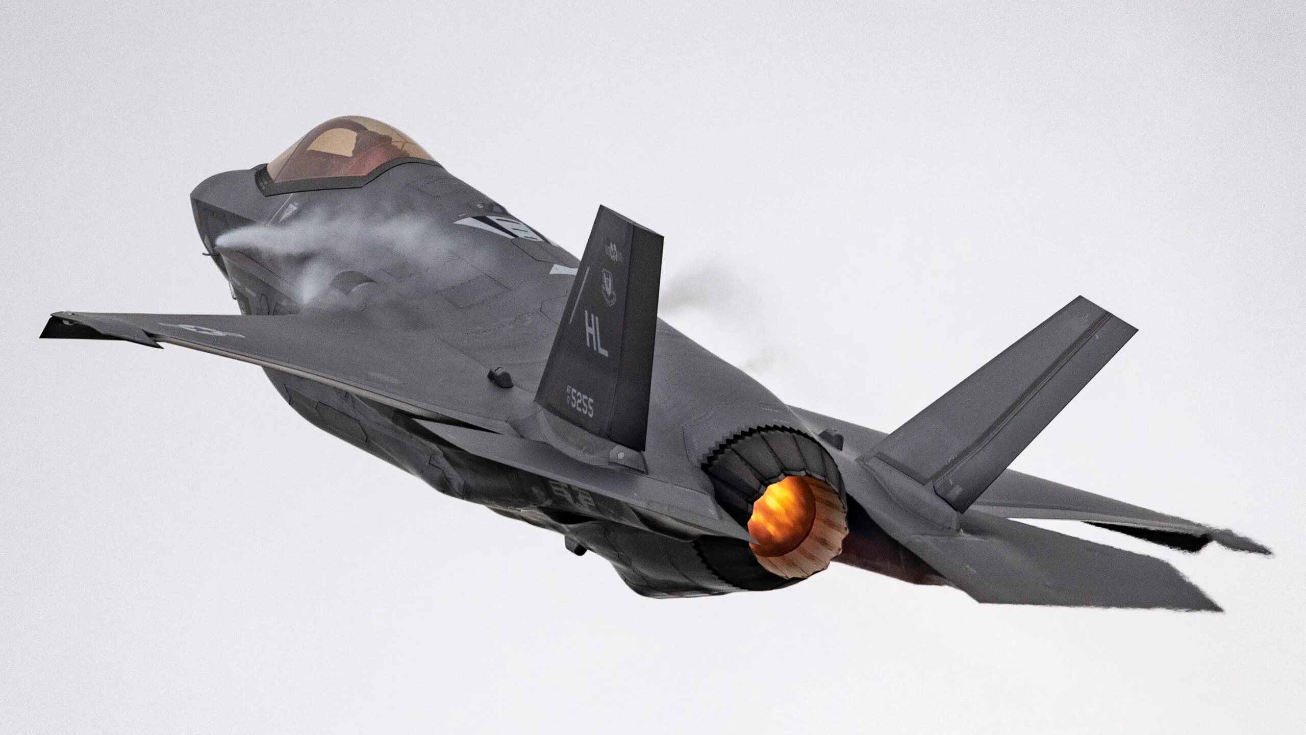 Le Pentagone remplacera les moteurs F135 des avions de combat de cinquième génération si des composants métalliques contaminés sont découverts