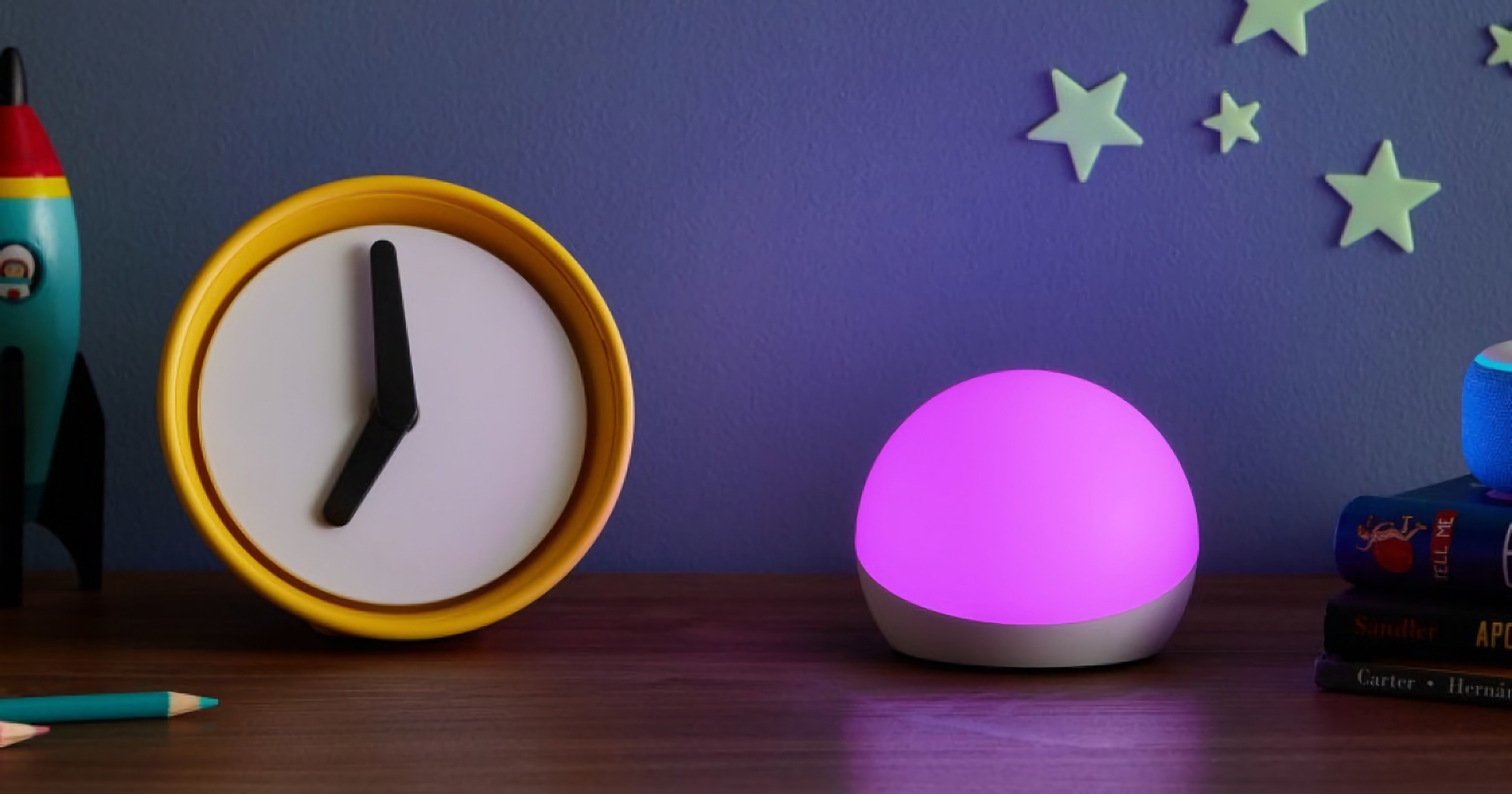 Amazon Echo Glow : lampe intelligente avec assistant vocal Alexa et 33% de réduction