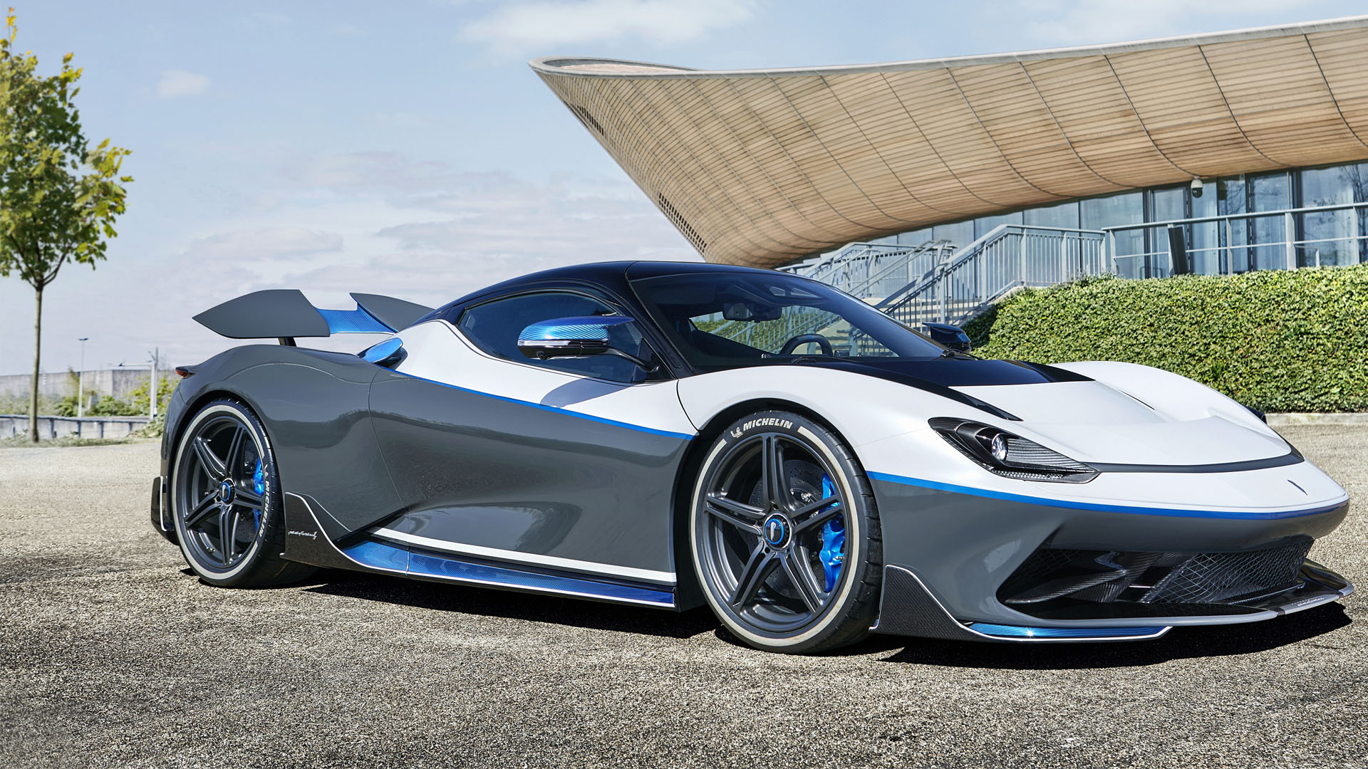 Електромобіль Battista Hyper GT встановив кілька рекордів швидкості, включно з розгоном до 100 км/год за 1,86 с