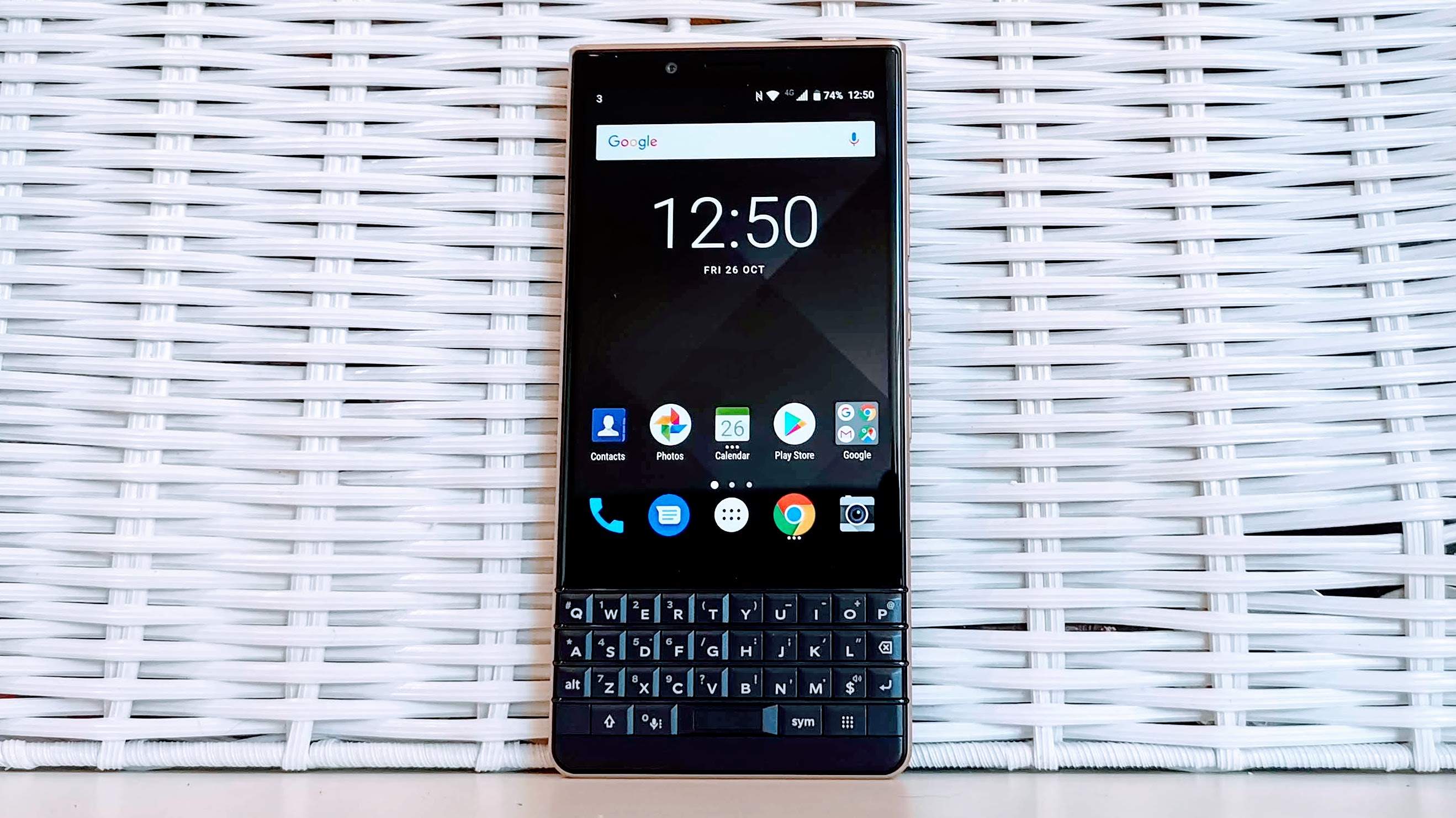 BlackBerry est toujours en vie: cette année, la société promet de sortir le premier smartphone avec un clavier et une prise en charge 5G