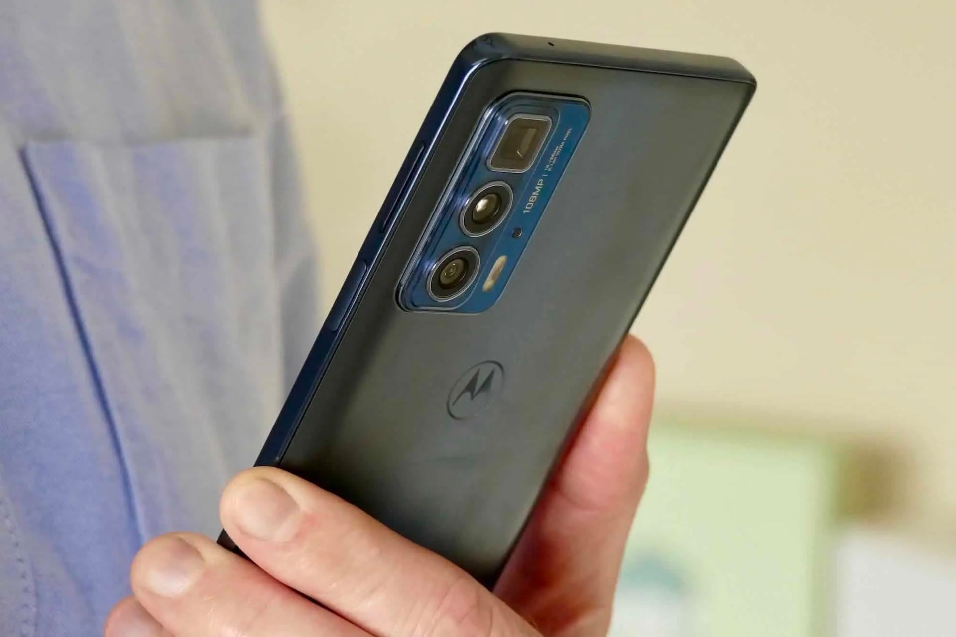 Motorola Frontier – перший у світі смартфон із камерою на 200 МП. Презентація – вже наступного тижня