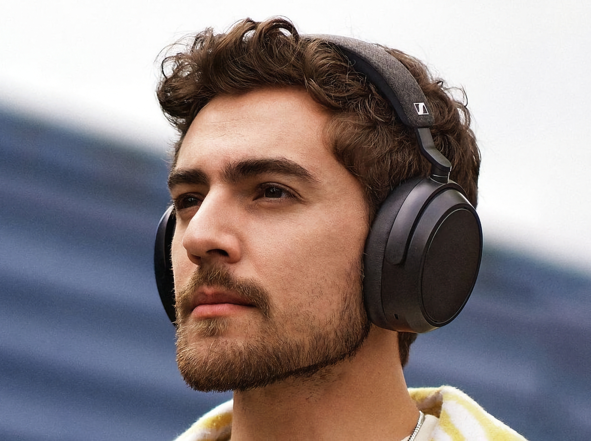 Sennheiser Momentum 4 на Amazon: бездротові навушники з ANC і знижкою $102