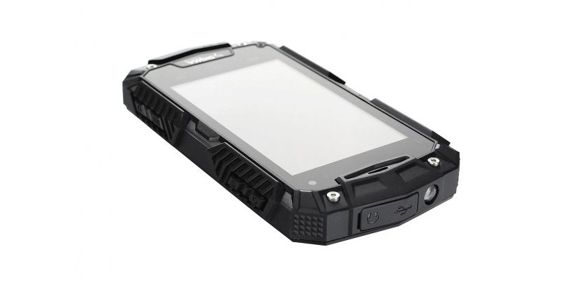 Защищенный двухсимный Android-смартфон Sigma mobile X-treme PQ16 с фонариком