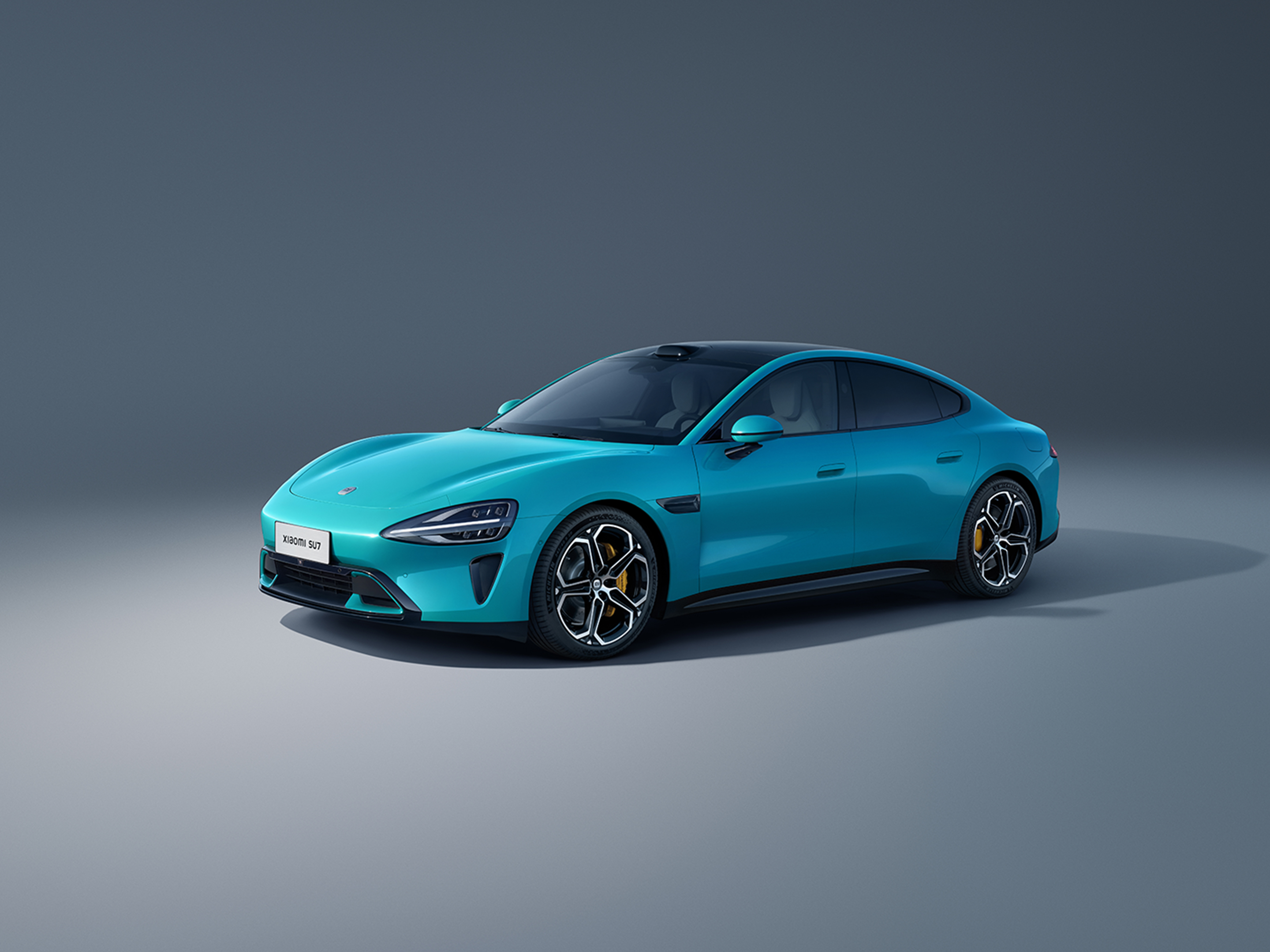 Xiaomi a révélé la voiture électrique intelligente SU7, qui concurrencera la Porsche Taycan Turbo et la Tesla Model S.
