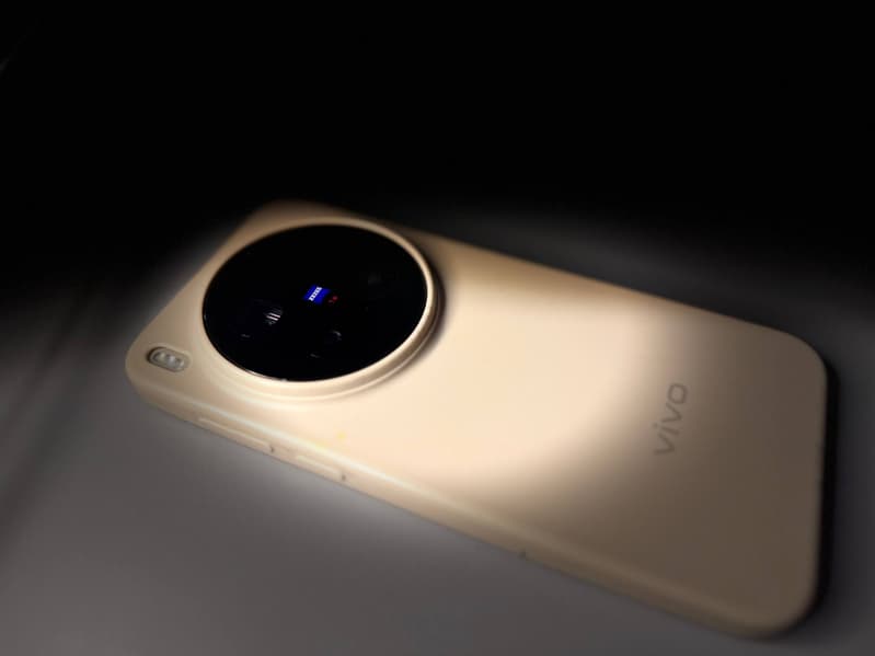 Vivo X300 Ultra блок камер