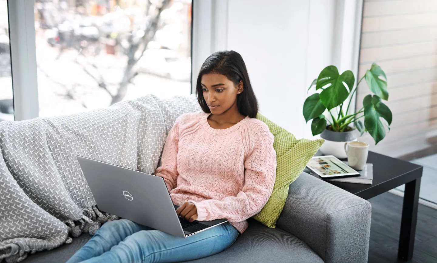 Dell XPS 17 - 13th generation Intel Core, NVIDIA GeForce RTX 4070 and 4K+ display from $3749