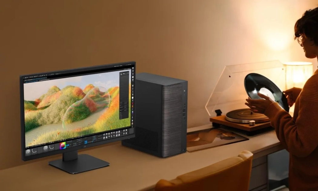 Компактний комп'ютер Asus V700 з дерев'яною передньою панеллю
