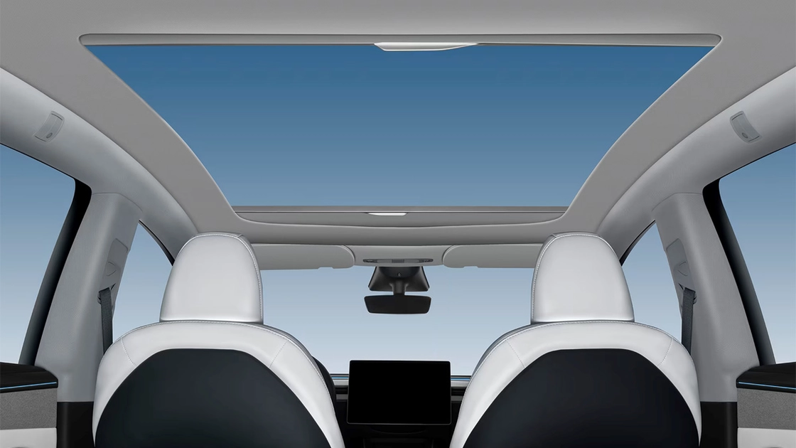 Висувна шторка для Tesla Model Y