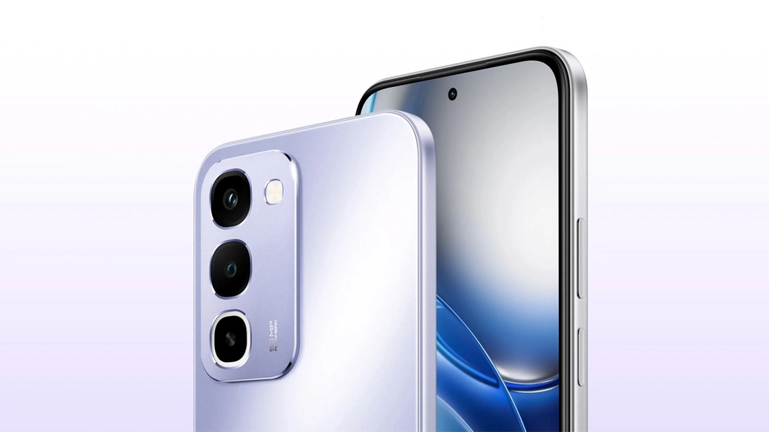 Смартфон Realme P4R 5G чорного кольору