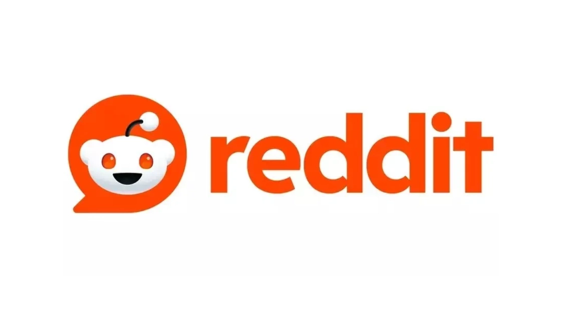 Эволюция Логотипа Reddit: От Чернильных эскизов до Знакомого Инопланетянина