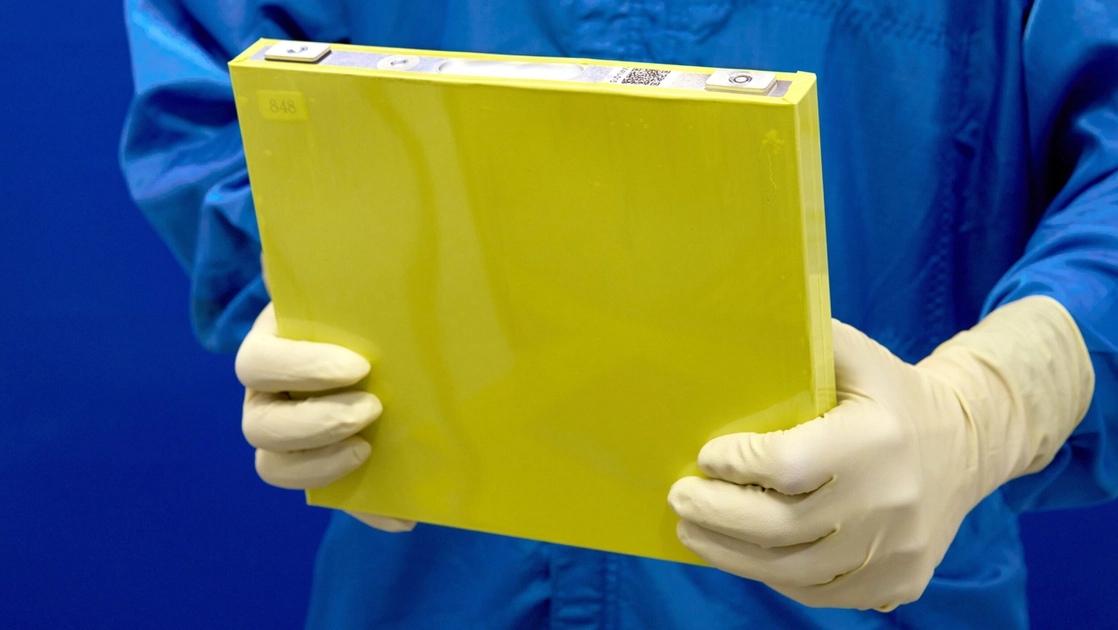 Призматична LMR-комірка виробництва Ultium Cells для електропікапів GM