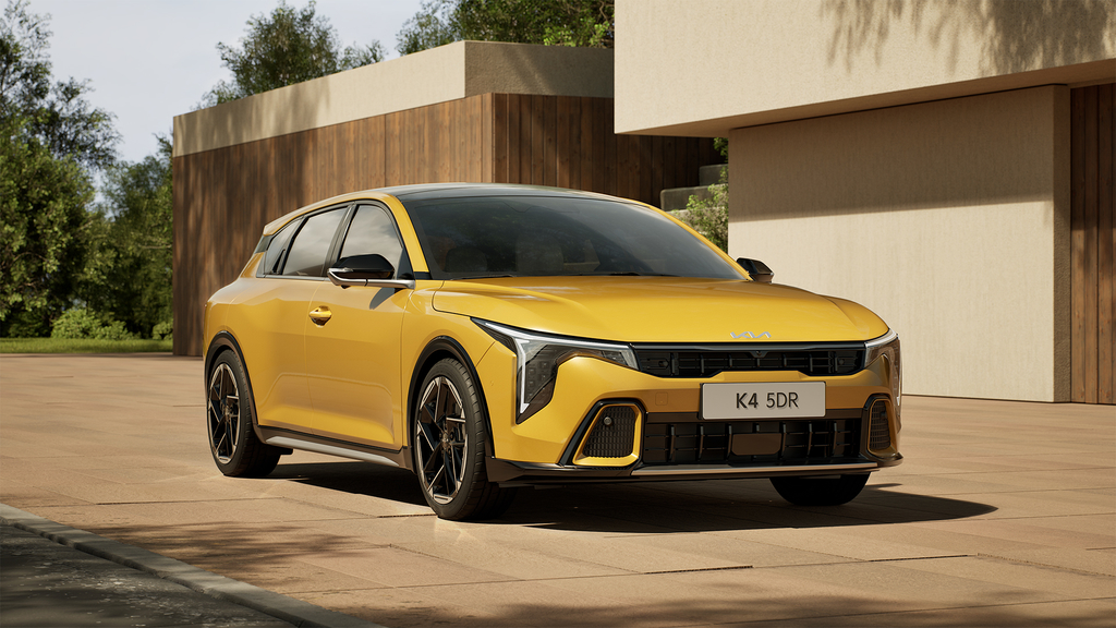 Kia K4 model (image 1)
