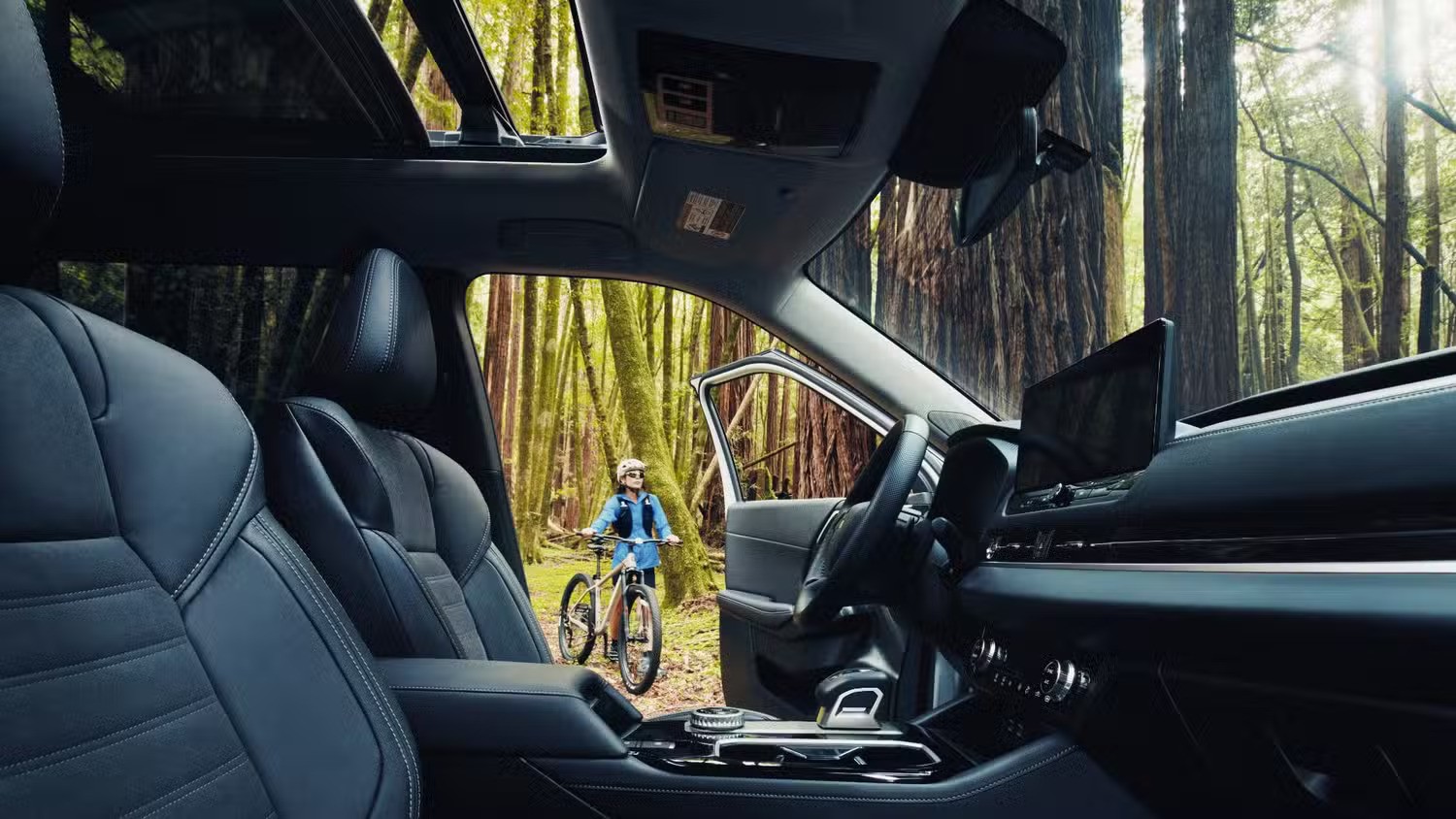 Интерьер Mitsubishi Outlander 2025 Trail Edition
