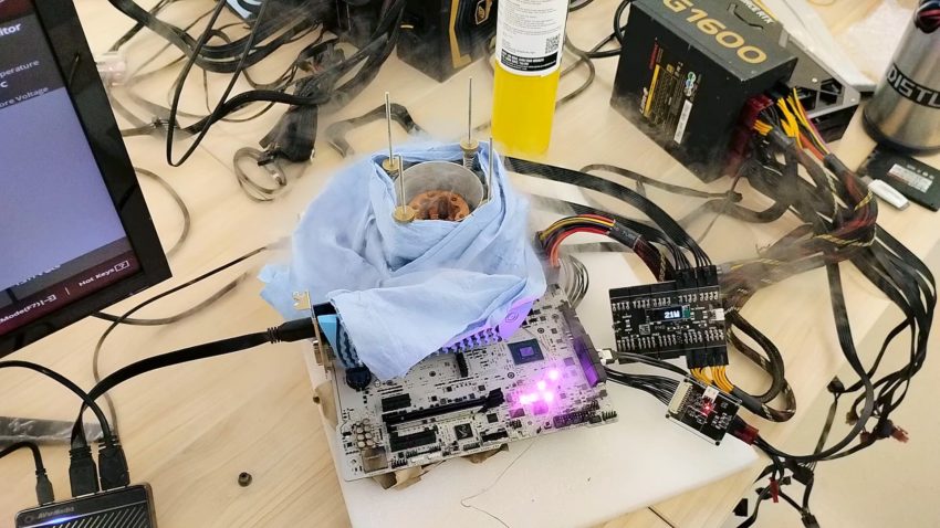 Intel Core i9-13900K побил мировой рекорд разгона среди потребительских процессоров, который продержался более восьми лет-2