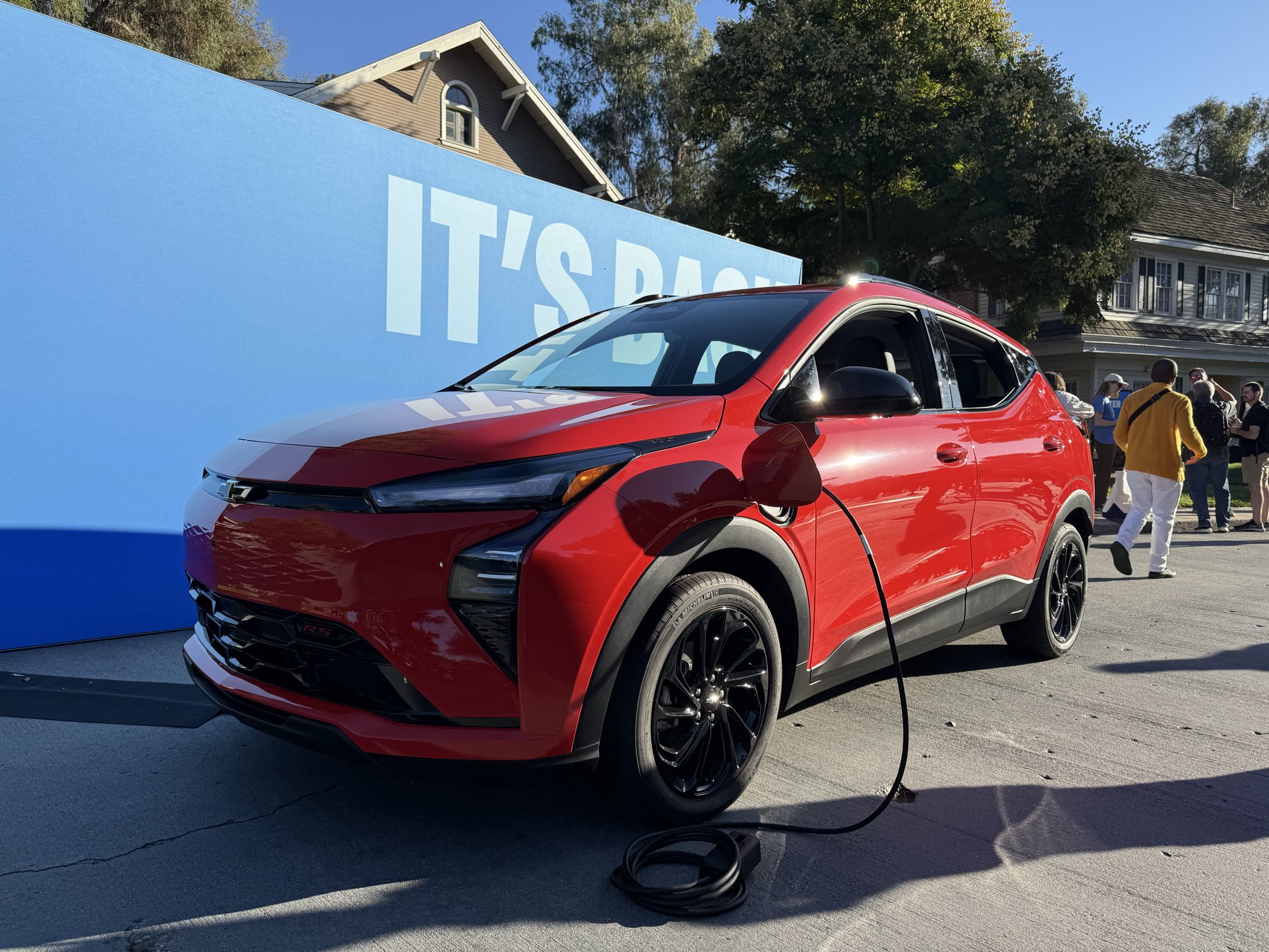 Chevrolet Bolt 2027 модельного года
