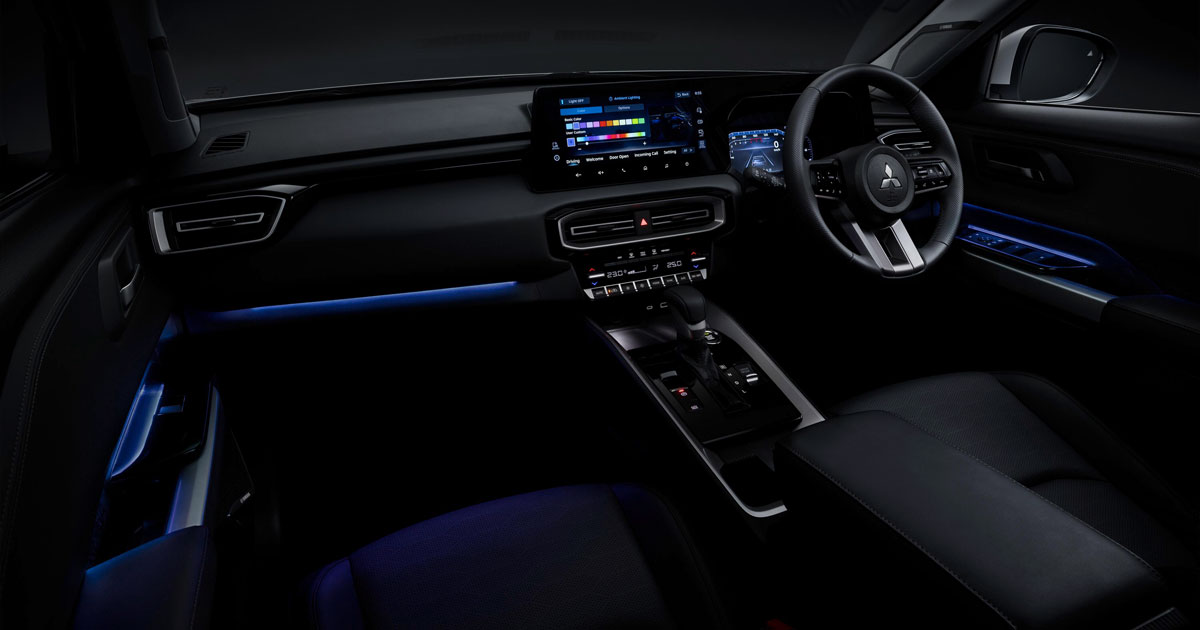 Mitsubishi Destinator - панорамний дах