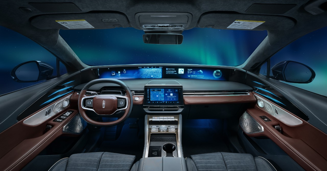 2026 Lincoln Nautilus Black Label interior inspired by the Northern Lights 3