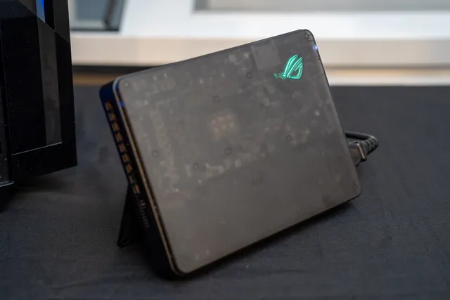 Компактность Asus XG Mobile 2025