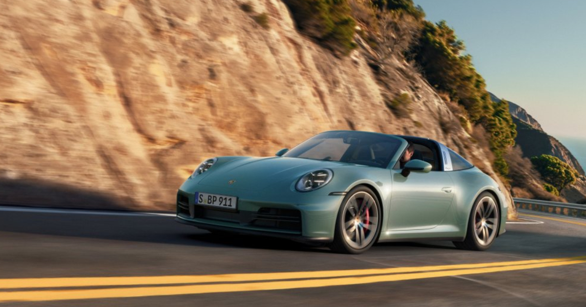 Спортивная езда на Porsche 911 Carrera 4S