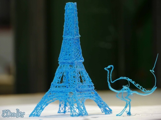 Сегодня на Kickstarter стартовал проект 3Doodler - ручка, которой можно рисовать в пространстве-2