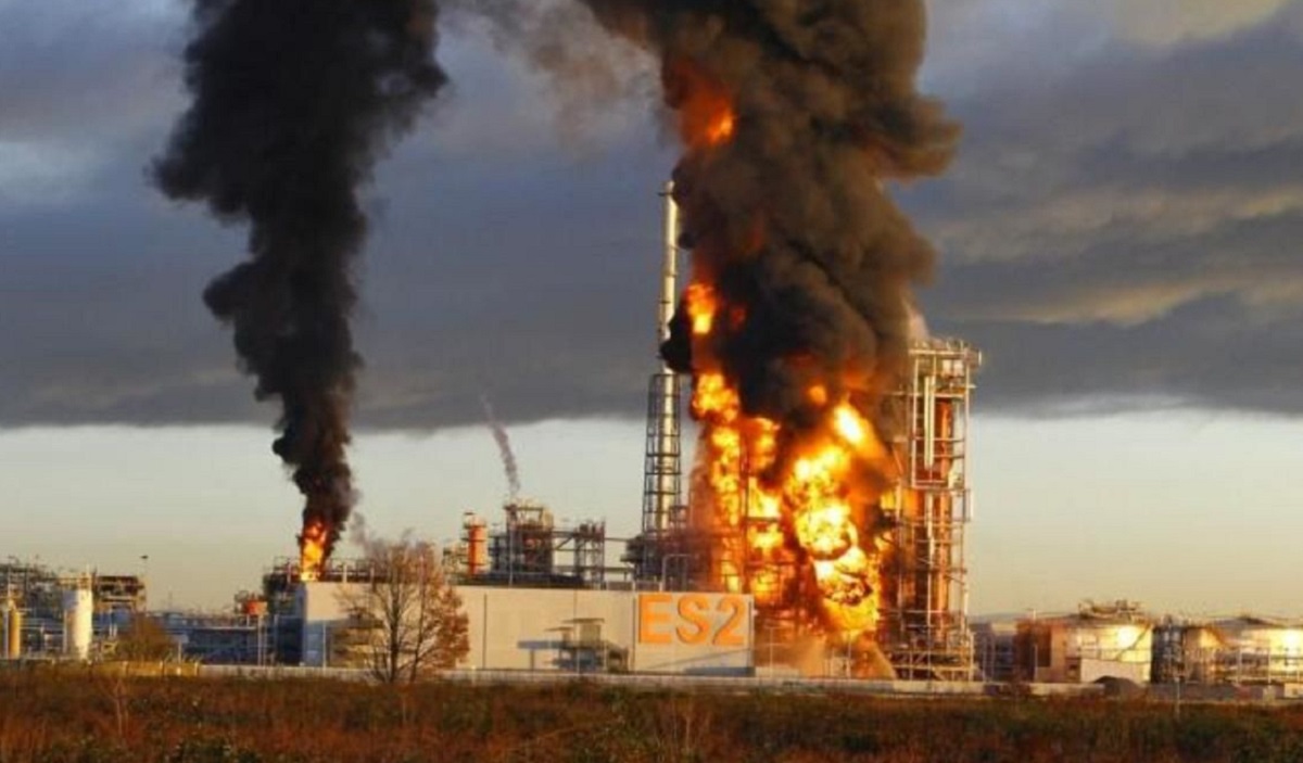 Pentagon: Ukrainian drone strikes led to a 14 per cent drop in production at russia's refineries and a significant increase in the cost of fuel domestically