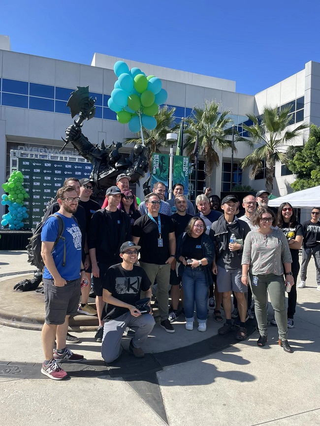 Phil Spencer and top Xbox executives visited Blizzard HQ and spoke to the development team-6