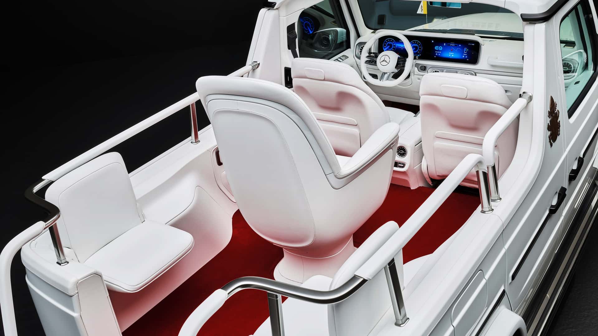 Электрический внедорожник Mercedes-Benz