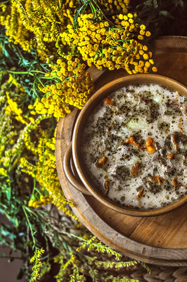 Stew from The Witcher: pre-order is open for the colourful cookbook based on The Witcher universe. You will be able to cook 80 unique dishes from a variety of foods-4