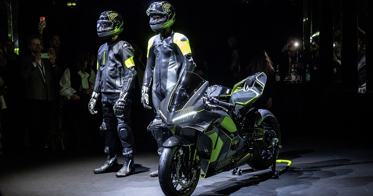 La moto sportive Ducati Panigale V4 Lamborghini avec un nouveau design
