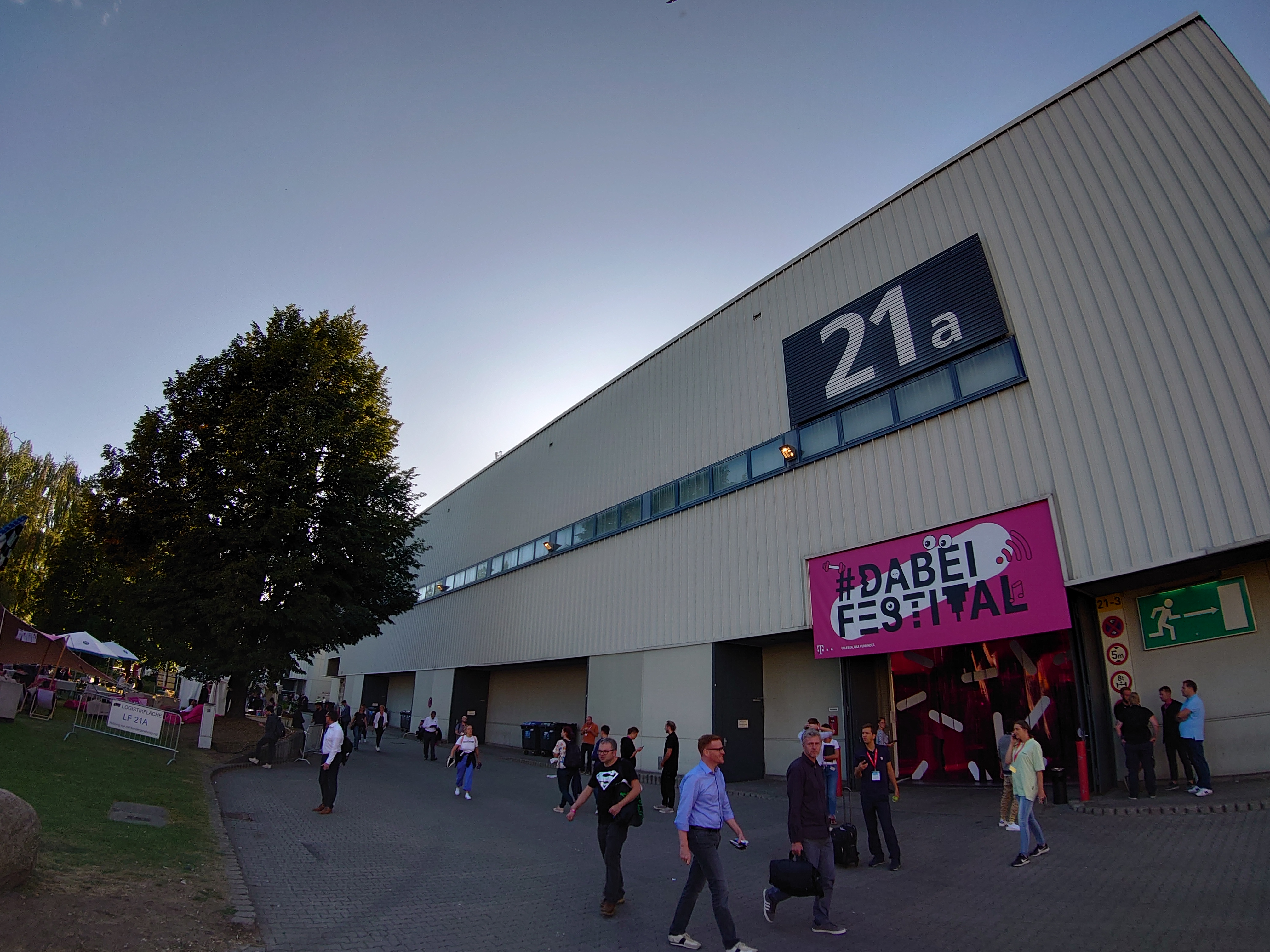 IFA 2019: перше знайомство зі зменшеним флагманом Sony Xperia 5-44