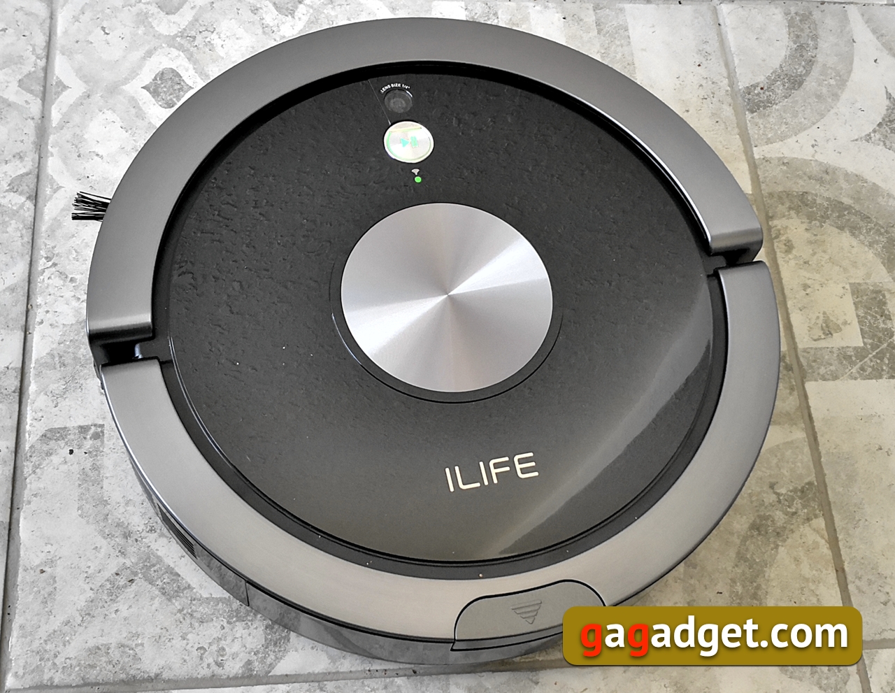 Обзор умного робота-пылесоса ILIFE A9s: чистит-моет, стены строит