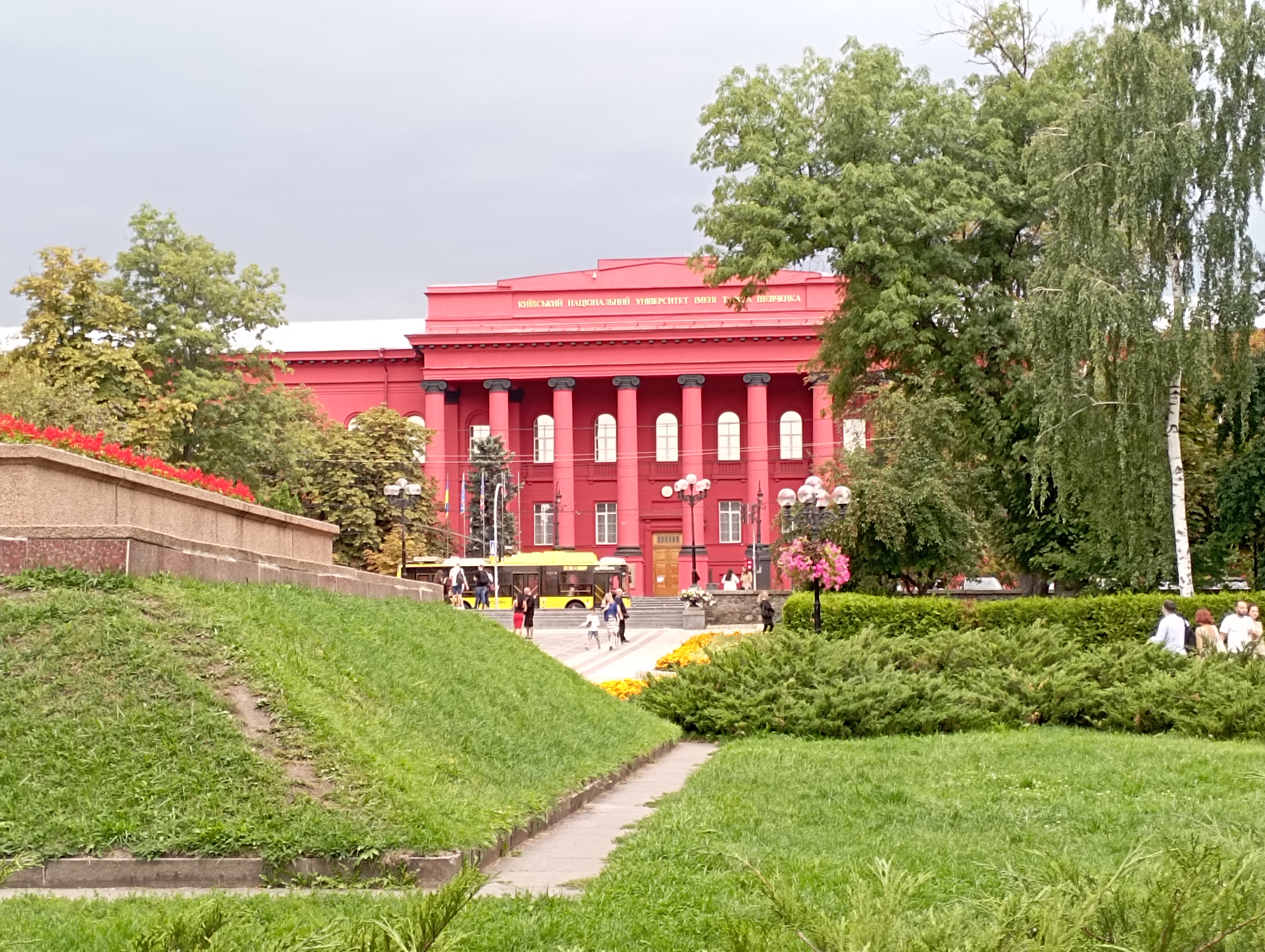 Огляд Xiaomi Redmi 10: легендарний бюджетник, тепер із 50-мегапіксельною камерою-214