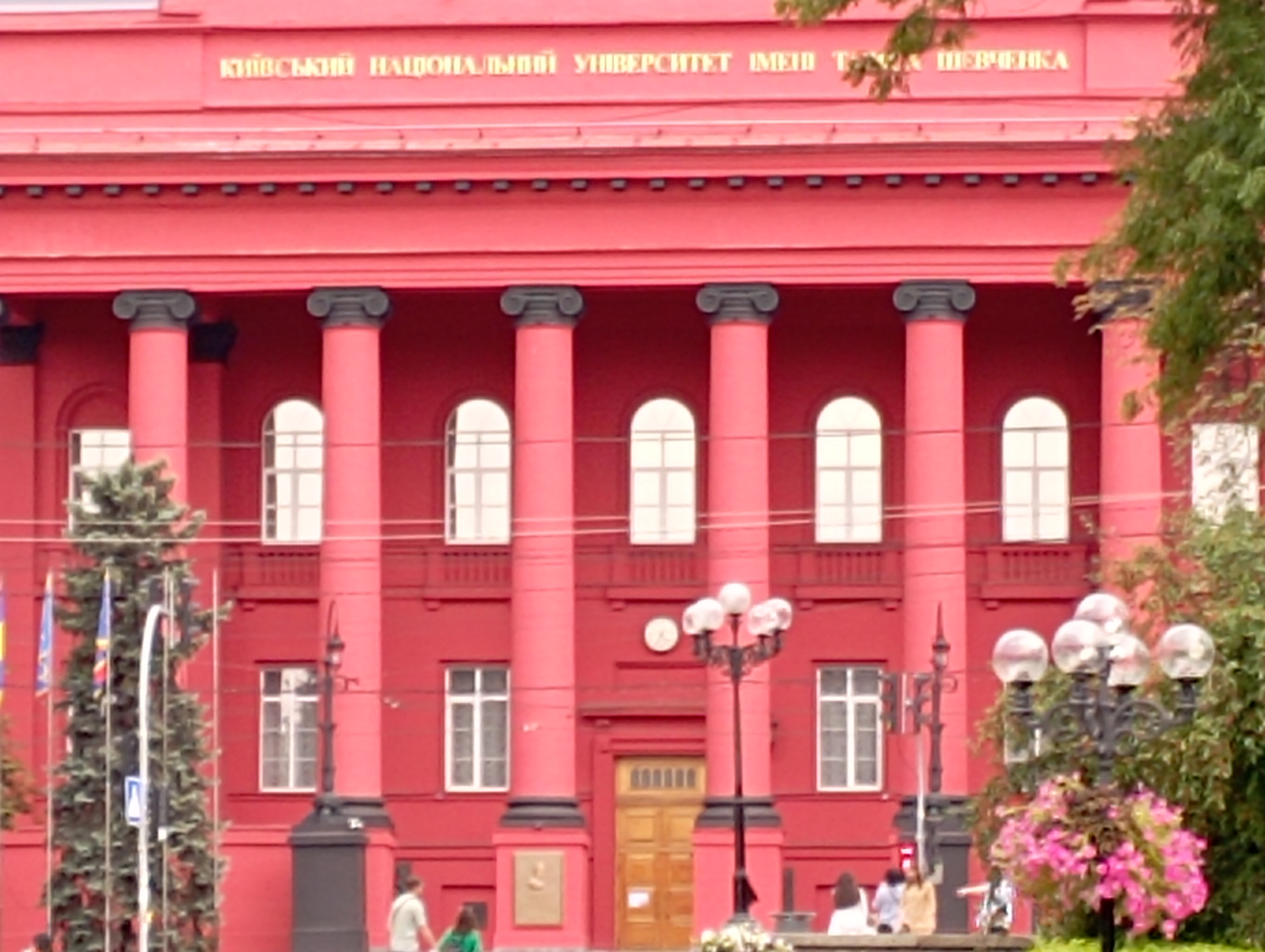Огляд Xiaomi Redmi 10: легендарний бюджетник, тепер із 50-мегапіксельною камерою-216