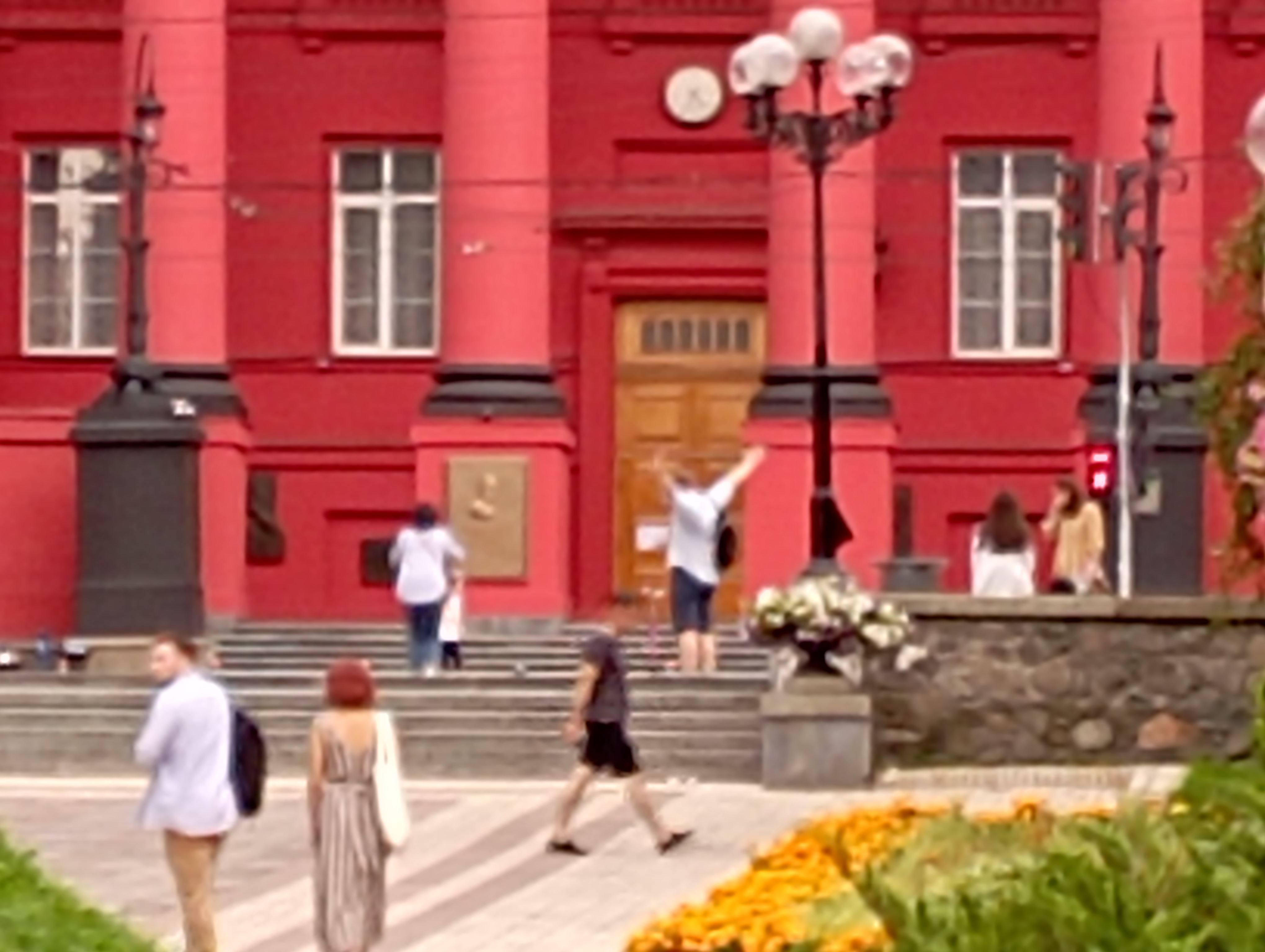Огляд Xiaomi Redmi 10: легендарний бюджетник, тепер із 50-мегапіксельною камерою-218