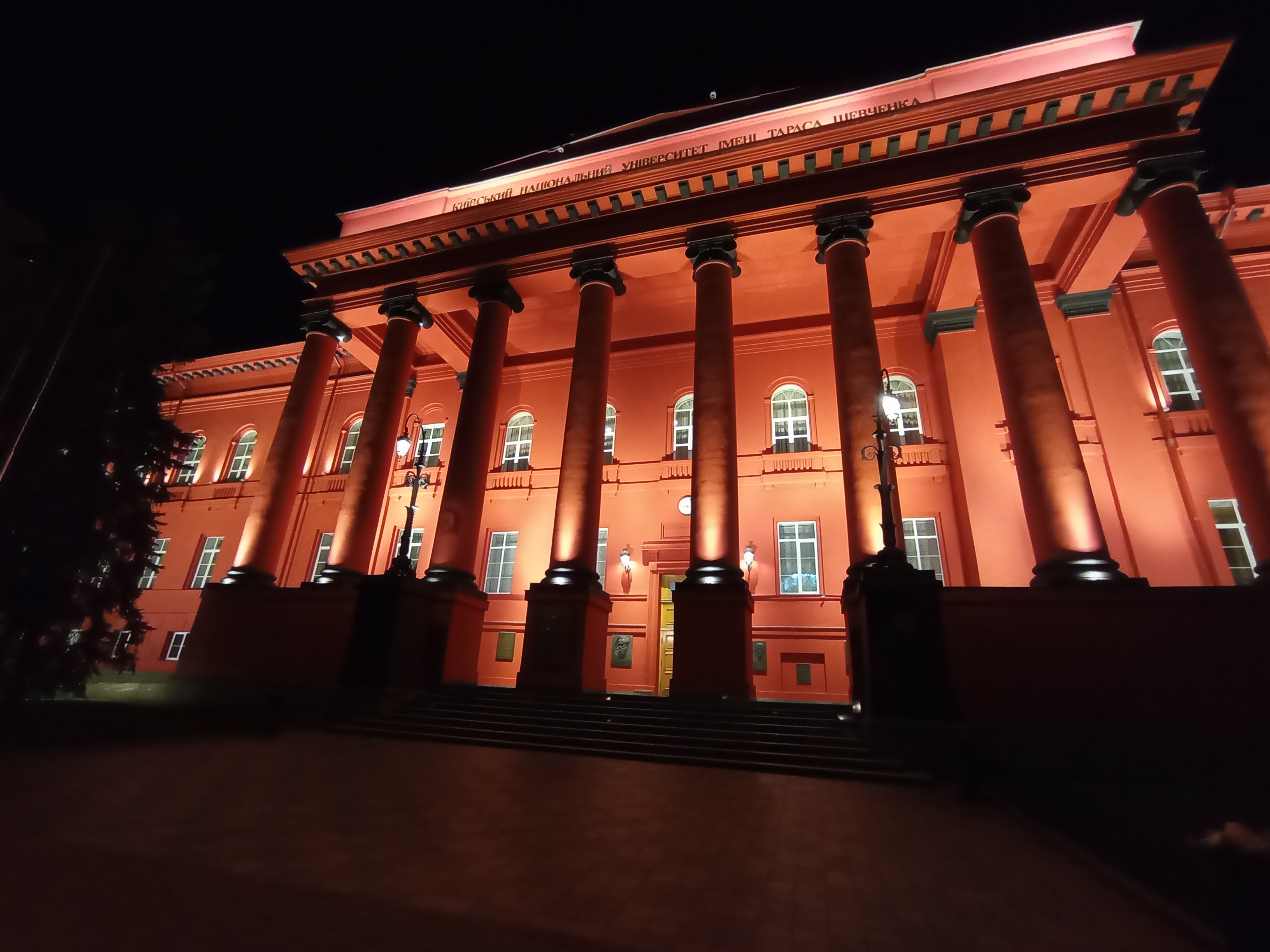 Огляд Xiaomi Redmi 10: легендарний бюджетник, тепер із 50-мегапіксельною камерою-230