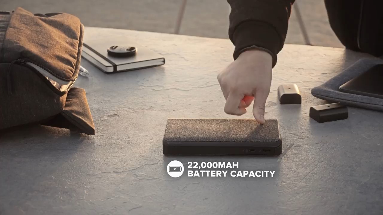 Mophie Powerstation AС 2.jpg