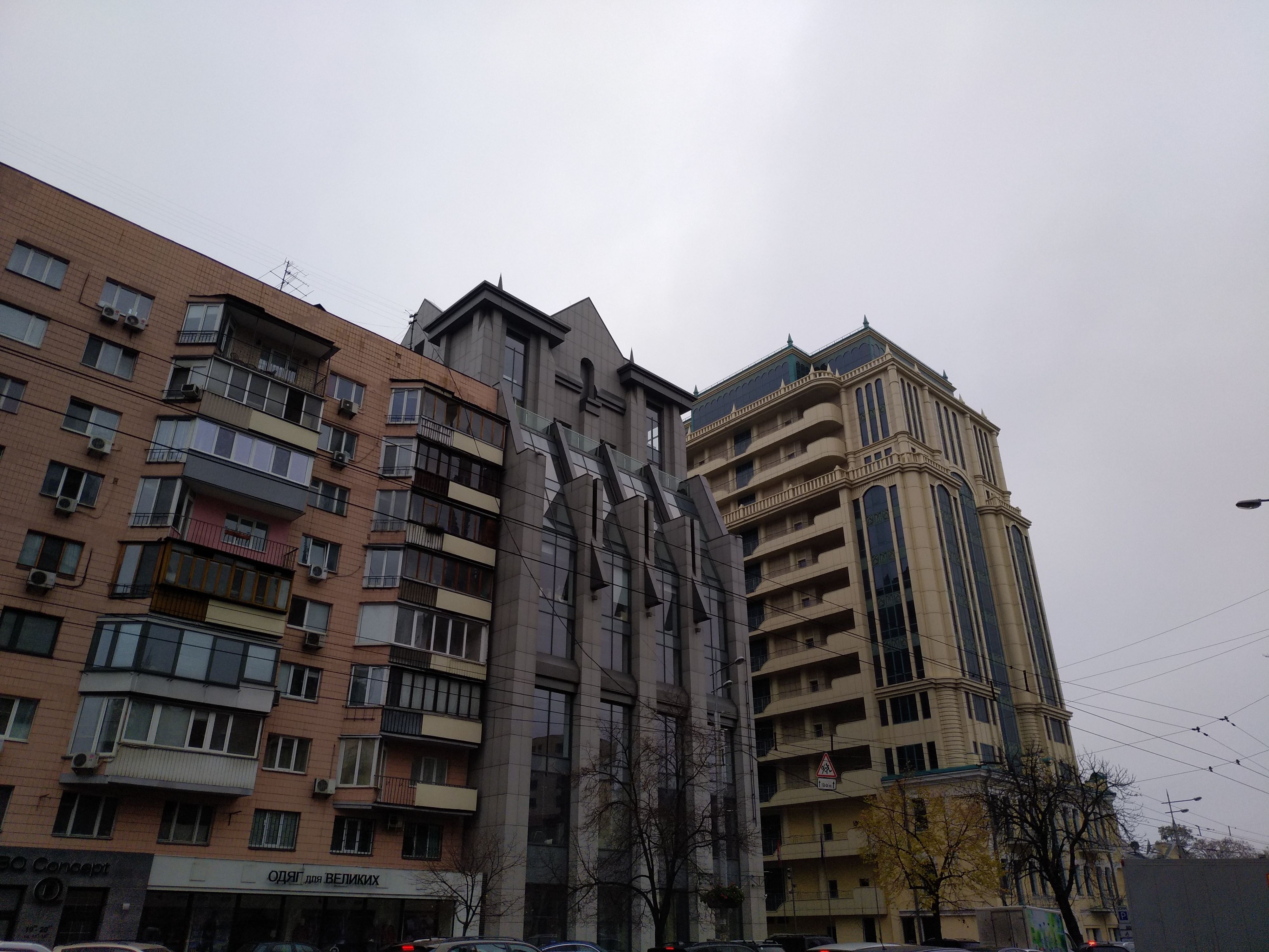 P71110-082820.jpg