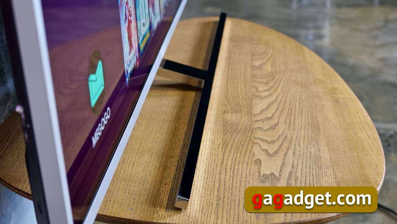 Для тех, кто хочет больше возможностей: обзор телевизора Philips 50PUS8545 с Ambilight-8