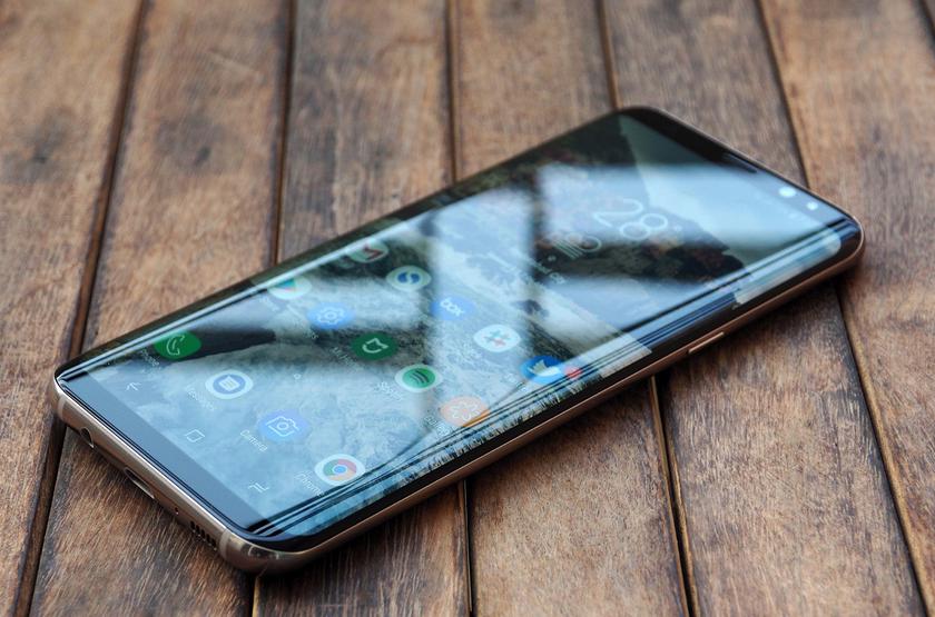 Samsung Galaxy S10.jpg